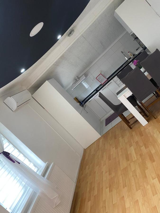 Apartmani Petra Novi Sad Dış mekan fotoğraf